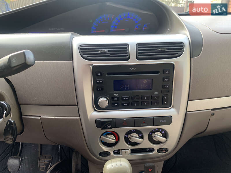 Лифтбек Chery Jaggi 2008 в Львове