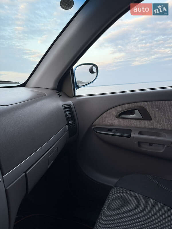 Лифтбек Chery Jaggi 2008 в Украинке