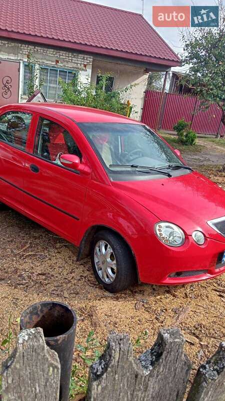 Лифтбек Chery Jaggi 2008 в Емильчине