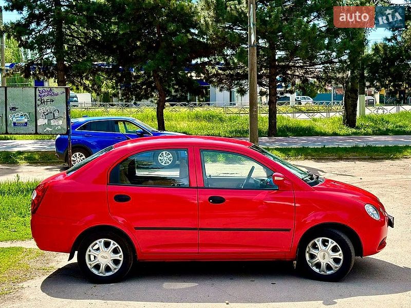 Лифтбек Chery Jaggi 2008 в Кропивницком