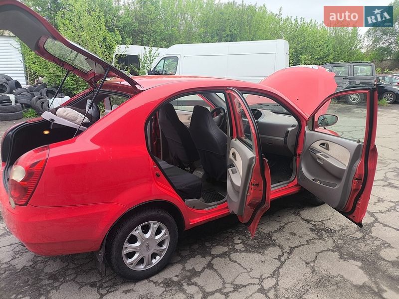 Лифтбек Chery Jaggi 2008 в Киеве
