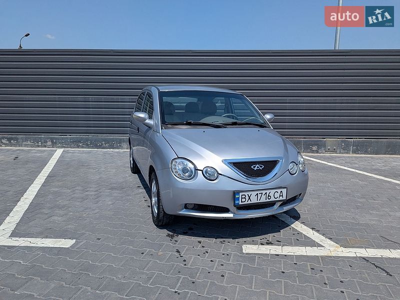 Лифтбек Chery Jaggi 2008 в Каменец-Подольском