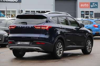 Позашляховик / Кросовер Chery Jetour X70 2021 в 