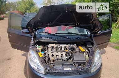 Хэтчбек Chery Kimo 2008 в 