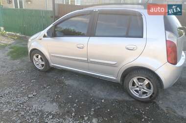 Хэтчбек Chery Kimo 2011 в 