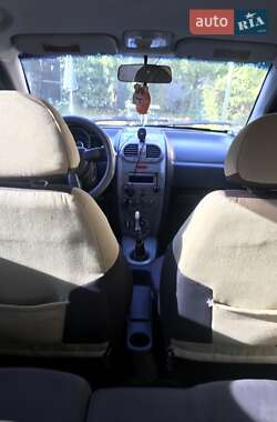 Хэтчбек Chery Kimo 2008 в 
