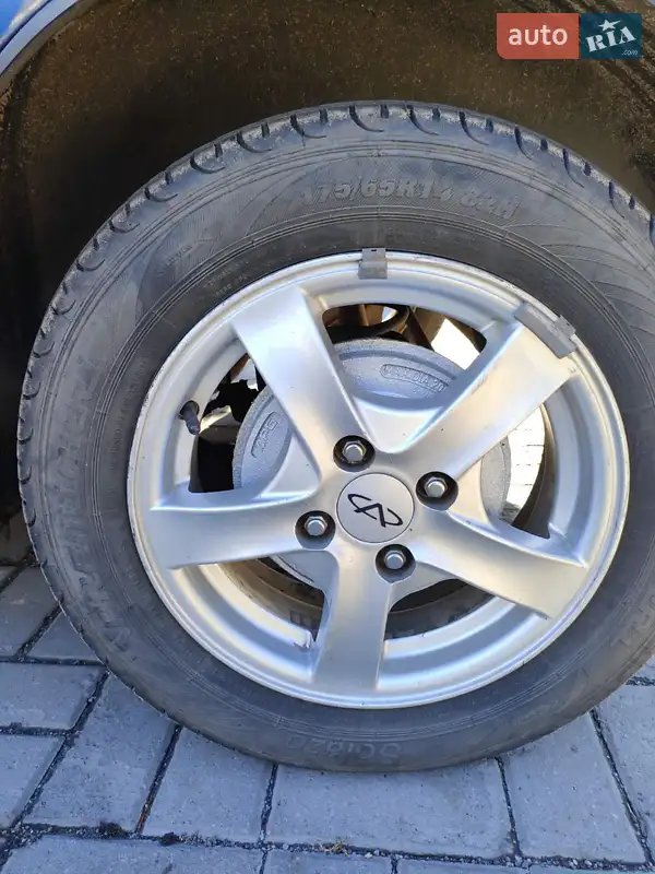 Хэтчбек Chery Kimo 2013 в 