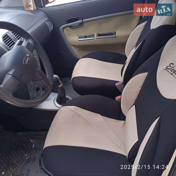 Хэтчбек Chery Kimo 2008 в Костополе