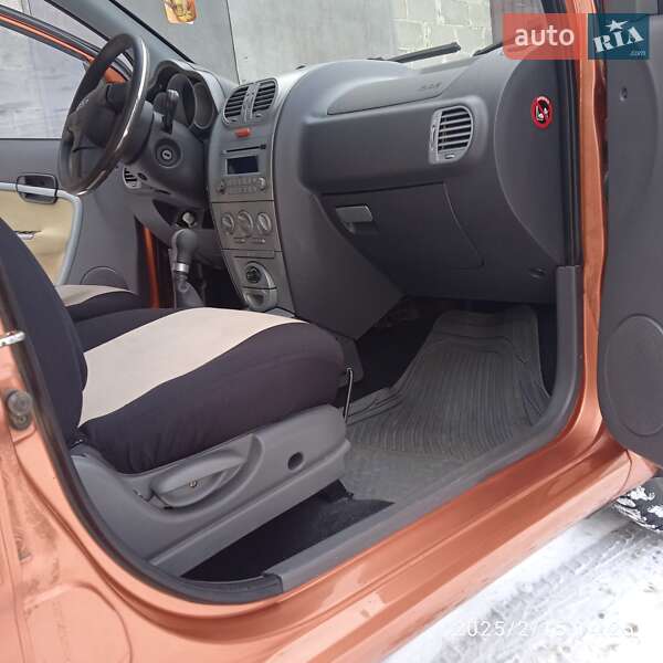 Хэтчбек Chery Kimo 2008 в Костополе