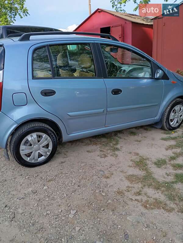Хетчбек Chery Kimo 2008 в Жовкві
