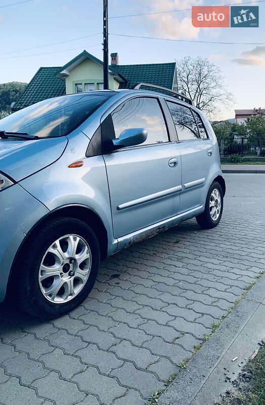 Хэтчбек Chery Kimo 2008 в Сколе