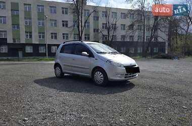Хэтчбек Chery Kimo 2011 в 