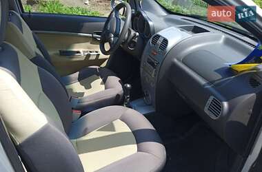 Хэтчбек Chery Kimo 2011 в 