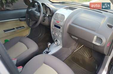 Хэтчбек Chery Kimo 2013 в 