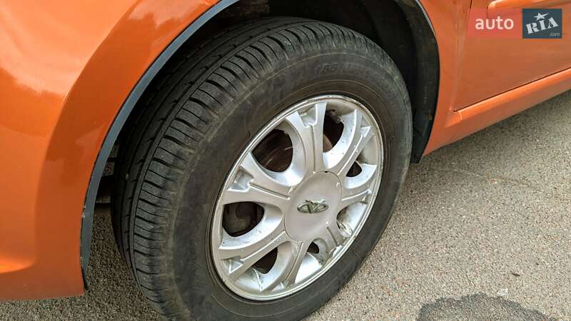 Хэтчбек Chery Kimo 2008 в На Новой Боровой