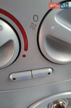 Хэтчбек Chery Kimo 2011 в 