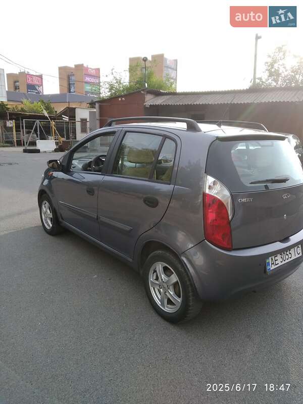 Хэтчбек Chery Kimo 2010 в Днепре