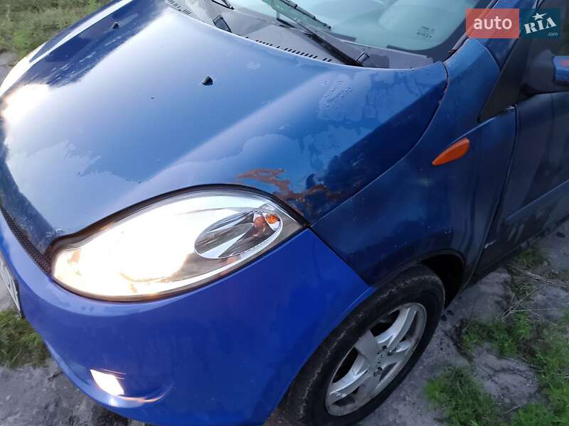 Хэтчбек Chery Kimo 2012 в Василькове