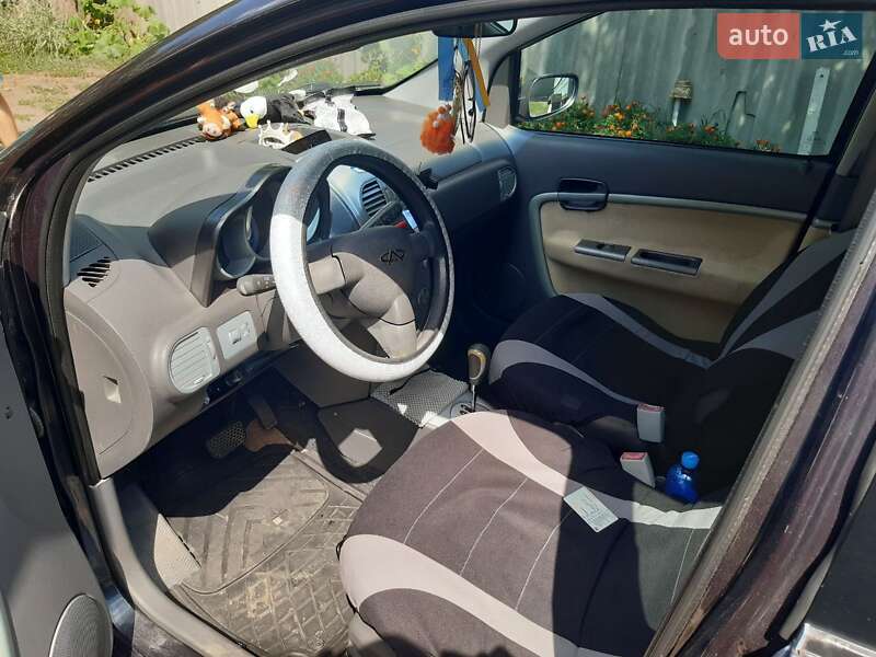 Хэтчбек Chery Kimo 2011 в Светловодске