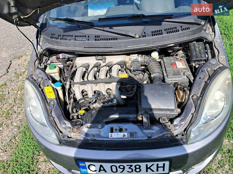 Хэтчбек Chery Kimo 2008 в Баре фото 5 Хэтчбек Chery Kimo 2008 в Баре