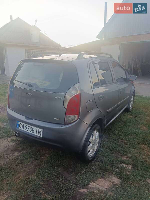 Хэтчбек Chery Kimo 2008 в Смеле