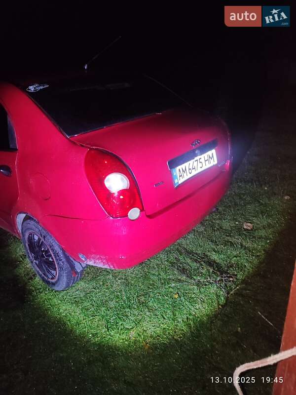Хэтчбек Chery Kimo 2008 в Овруче