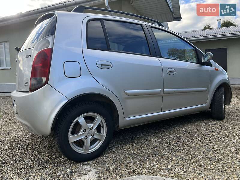 Хетчбек Chery Kimo 2011 в Рудниках фото 10 Хетчбек Chery Kimo 2011 в Рудниках