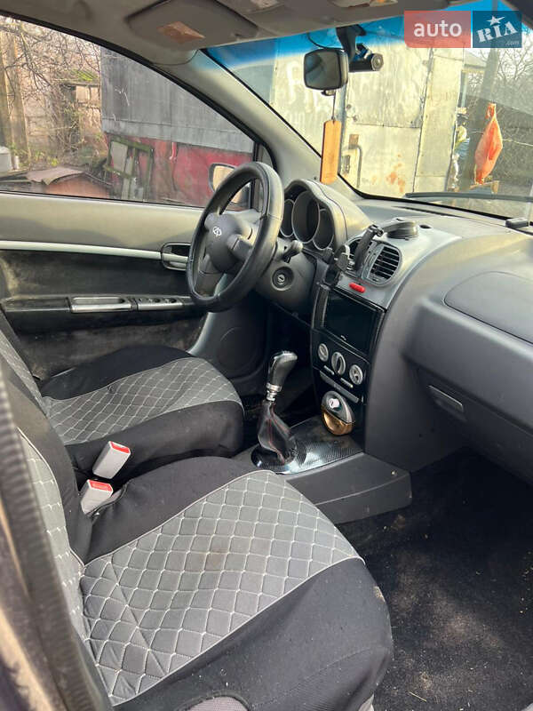 Хэтчбек Chery Kimo 2008 в Чернигове