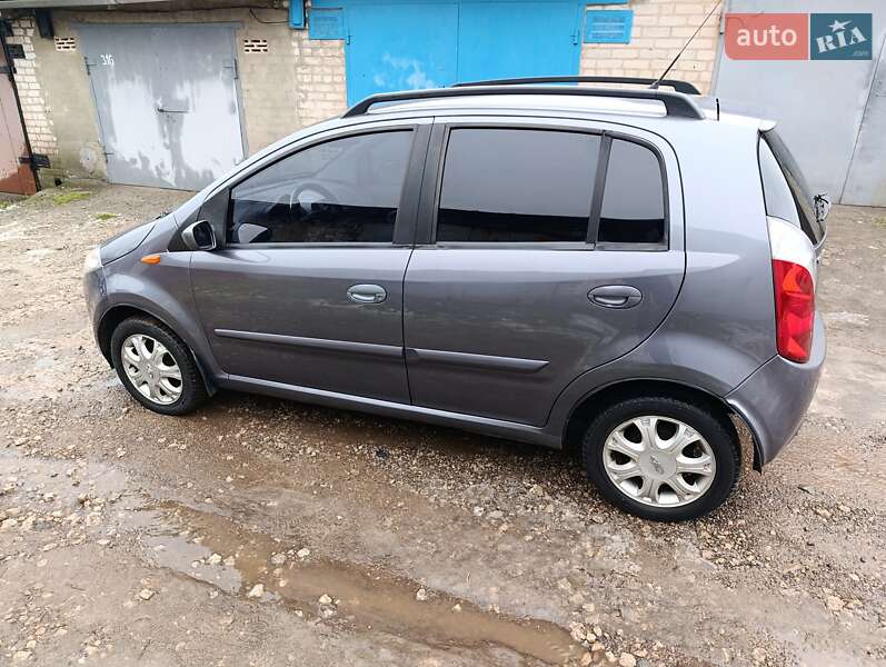 Хетчбек Chery Kimo 2008 в Кривому Розі
