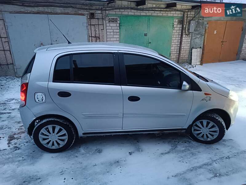 Chery Kimo 2011