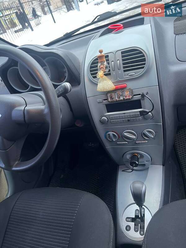 Хэтчбек Chery Kimo 2011 в Киеве фото 8 Хэтчбек Chery Kimo 2011 в Киеве