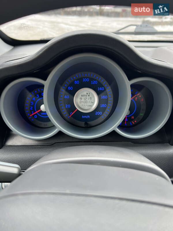 Хэтчбек Chery Kimo 2011 в Киеве фото 15 Хэтчбек Chery Kimo 2011 в Киеве