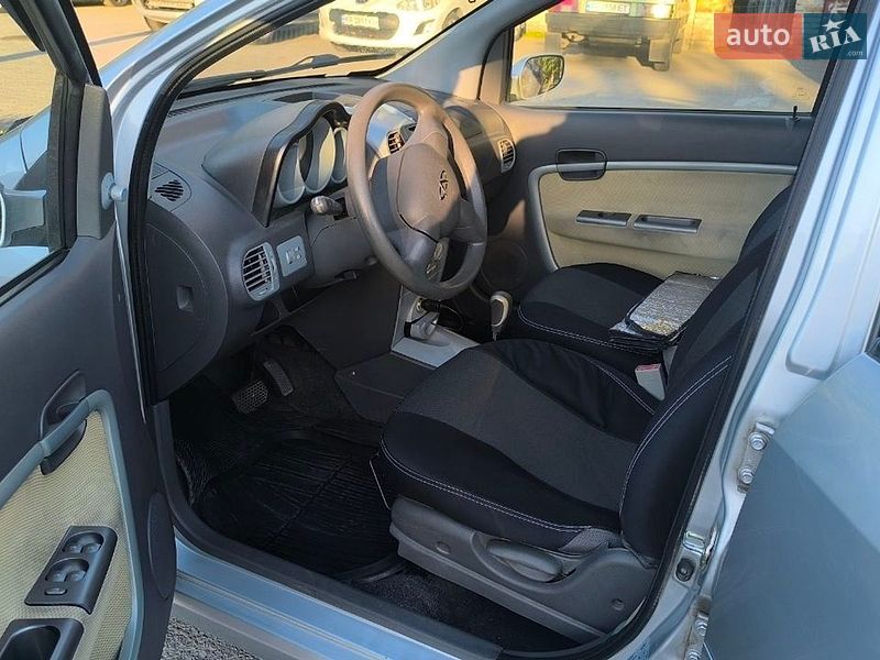 Хэтчбек Chery Kimo 2011 в Запорожье фото 6 Хэтчбек Chery Kimo 2011 в Запорожье