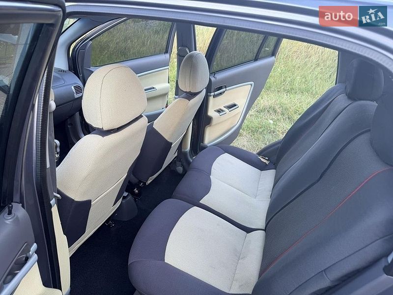 Хетчбек Chery Kimo 2010 в Києві