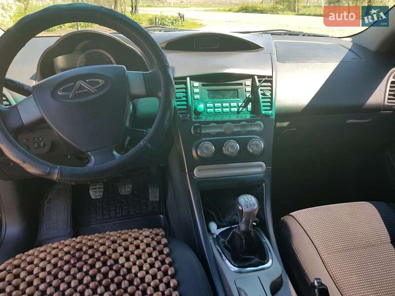 Седан Chery M11 2011 в Заводском фото 8 Седан Chery M11 2011 в Заводском
