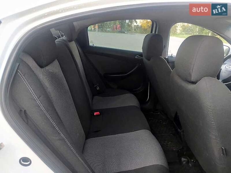 Седан Chery M11 2011 в Кривом Роге
