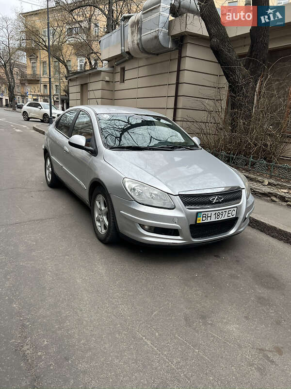 Chery M11 2011