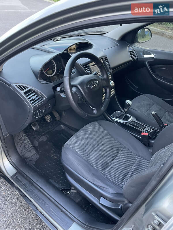 Седан Chery M11 2011 в 