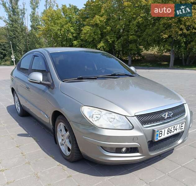 Chery M11 2011