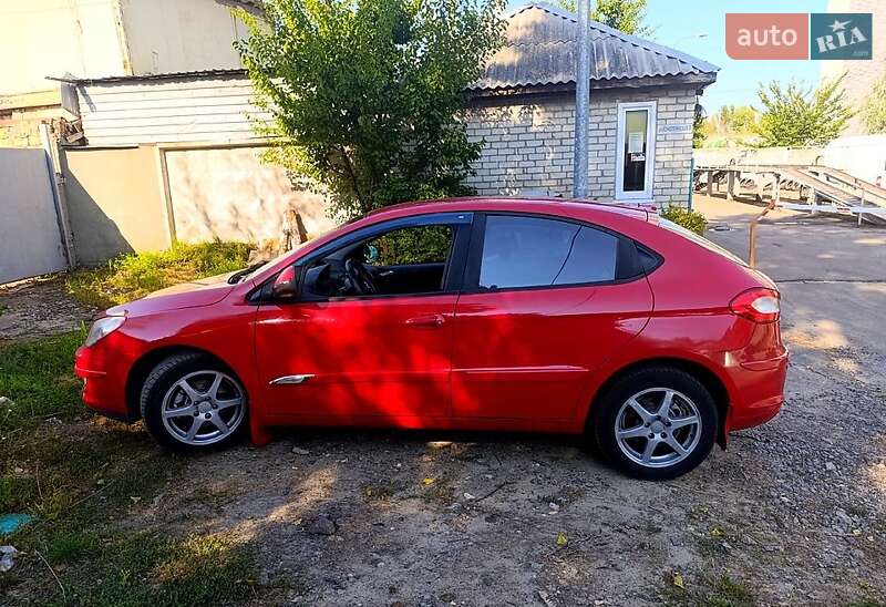 Chery M11 2011