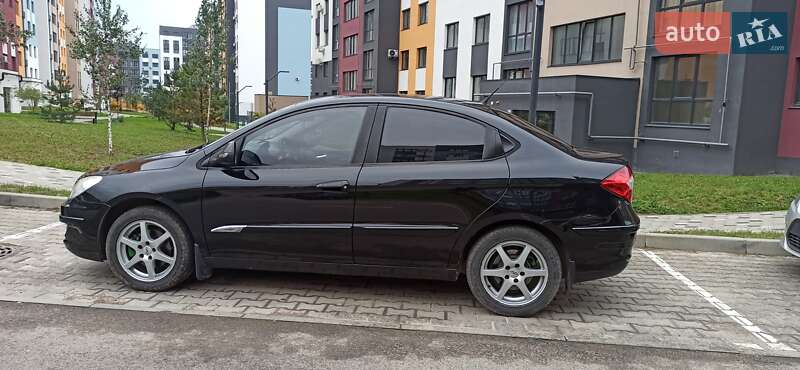 Седан Chery M11 2011 в Ровно