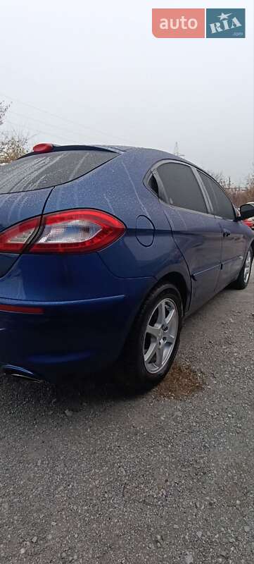 Chery M11 2010