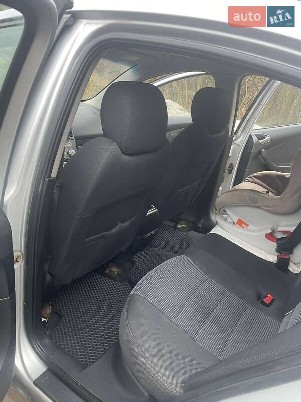 Седан Chery M11 2011 в Мукачево