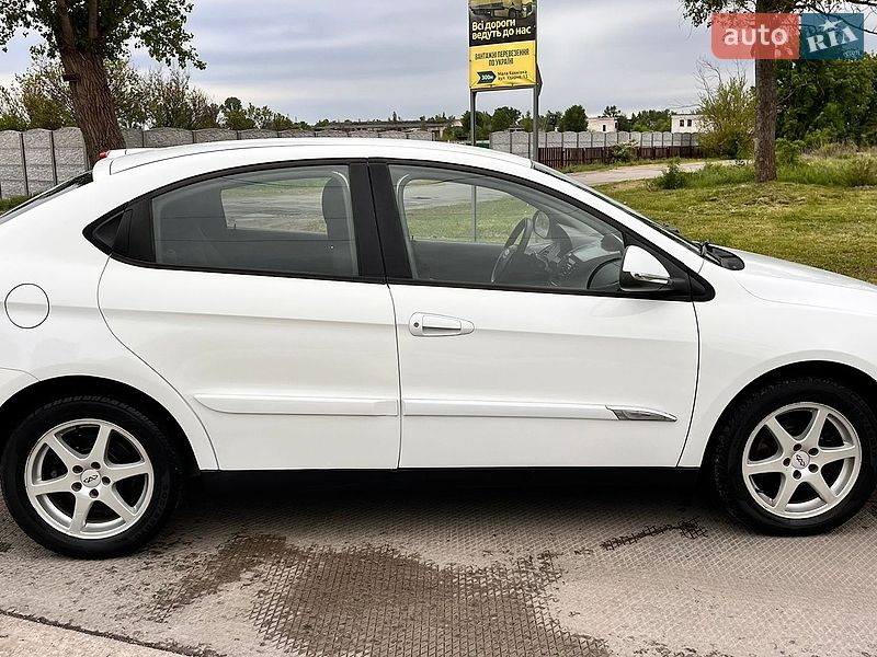 Седан Chery M11 2012 в Кременчуге