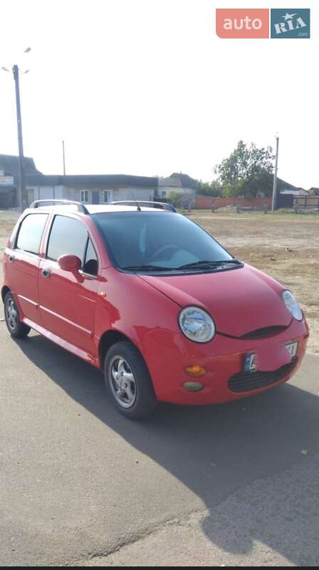 Хэтчбек Chery QQ 2011 в Згуровке