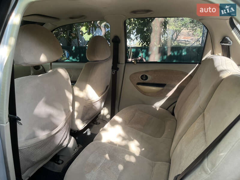 Хэтчбек Chery QQ 2008 в Новомосковске фото 7 Хэтчбек Chery QQ 2008 в Новомосковске