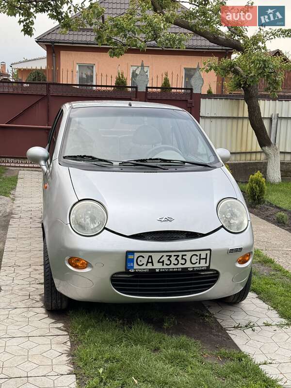 Хэтчбек Chery QQ 2010 в 