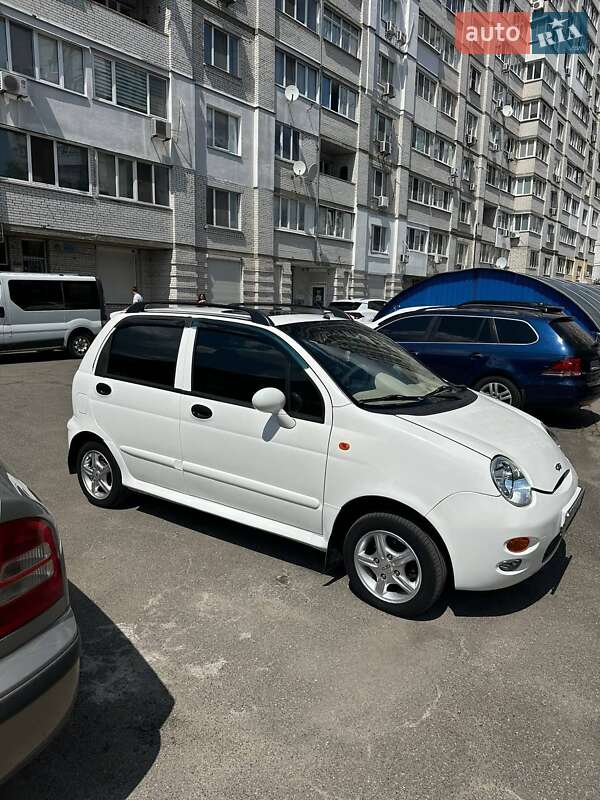 Хетчбек Chery QQ 2011 в Києві