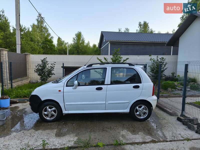 Хэтчбек Chery QQ 2012 в Иванковичах