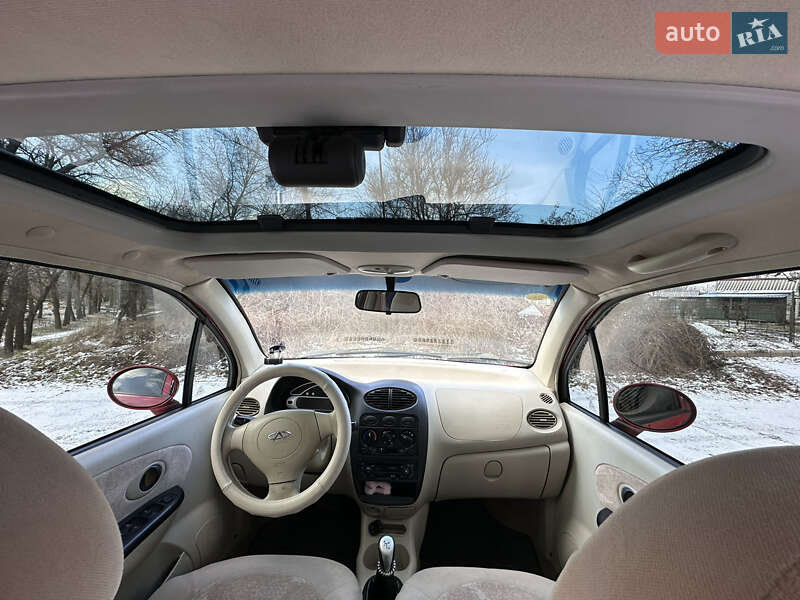 Хэтчбек Chery QQ 2011 в Слобожанском